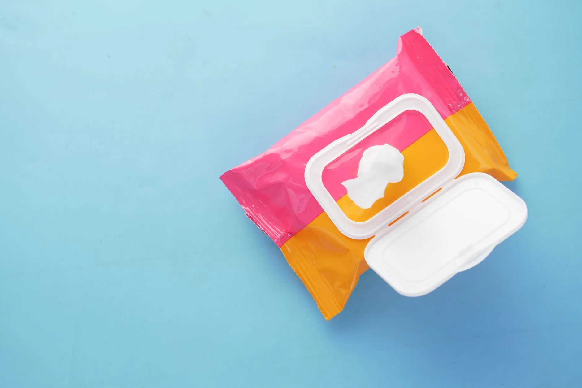 休闲帽材质对比：棉质与混纺面料的舒适度与耐用性评测